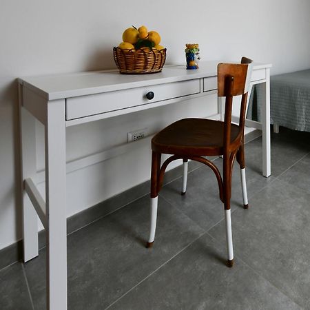Inkantu B&B Terrasini Habitación foto